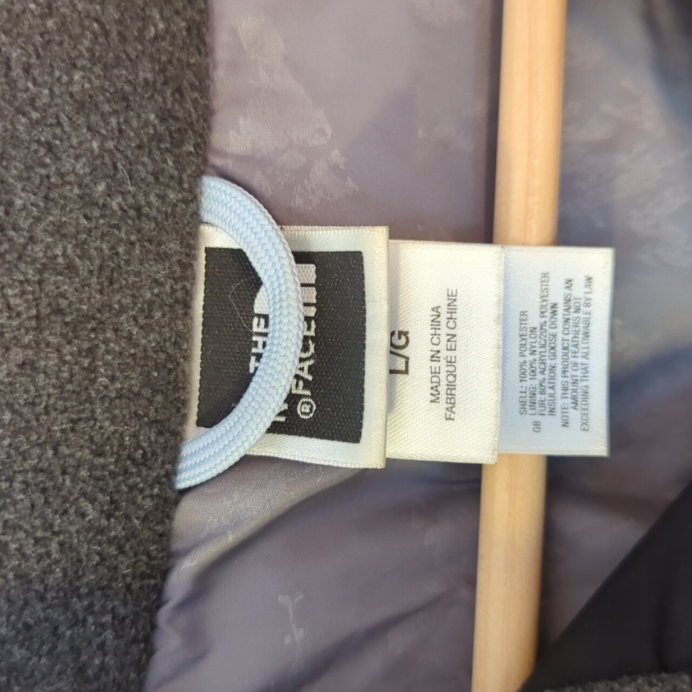 North Face Jacket - Picture 2 of 8